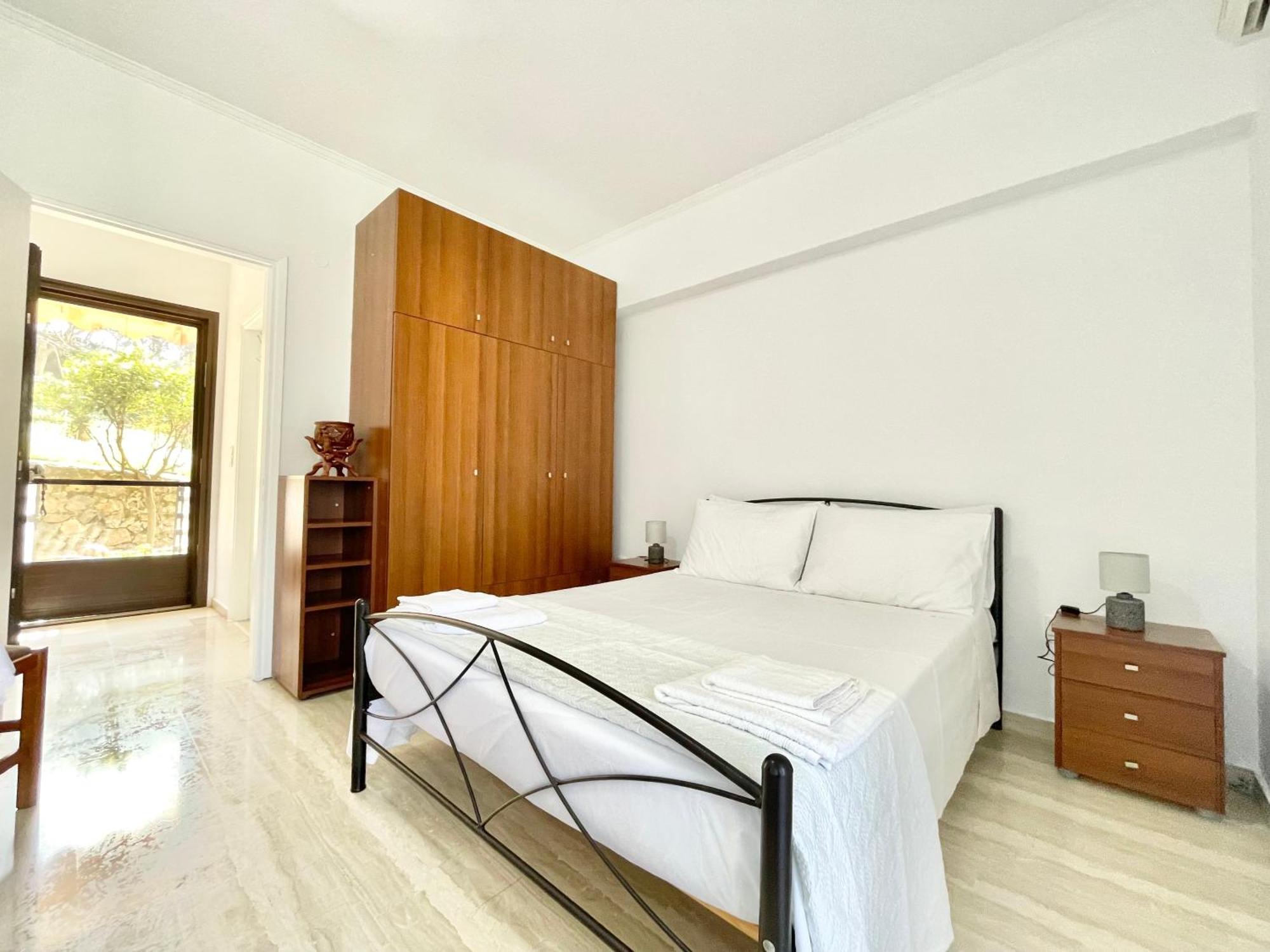 Maria'S House Apartment Perama  Exterior photo