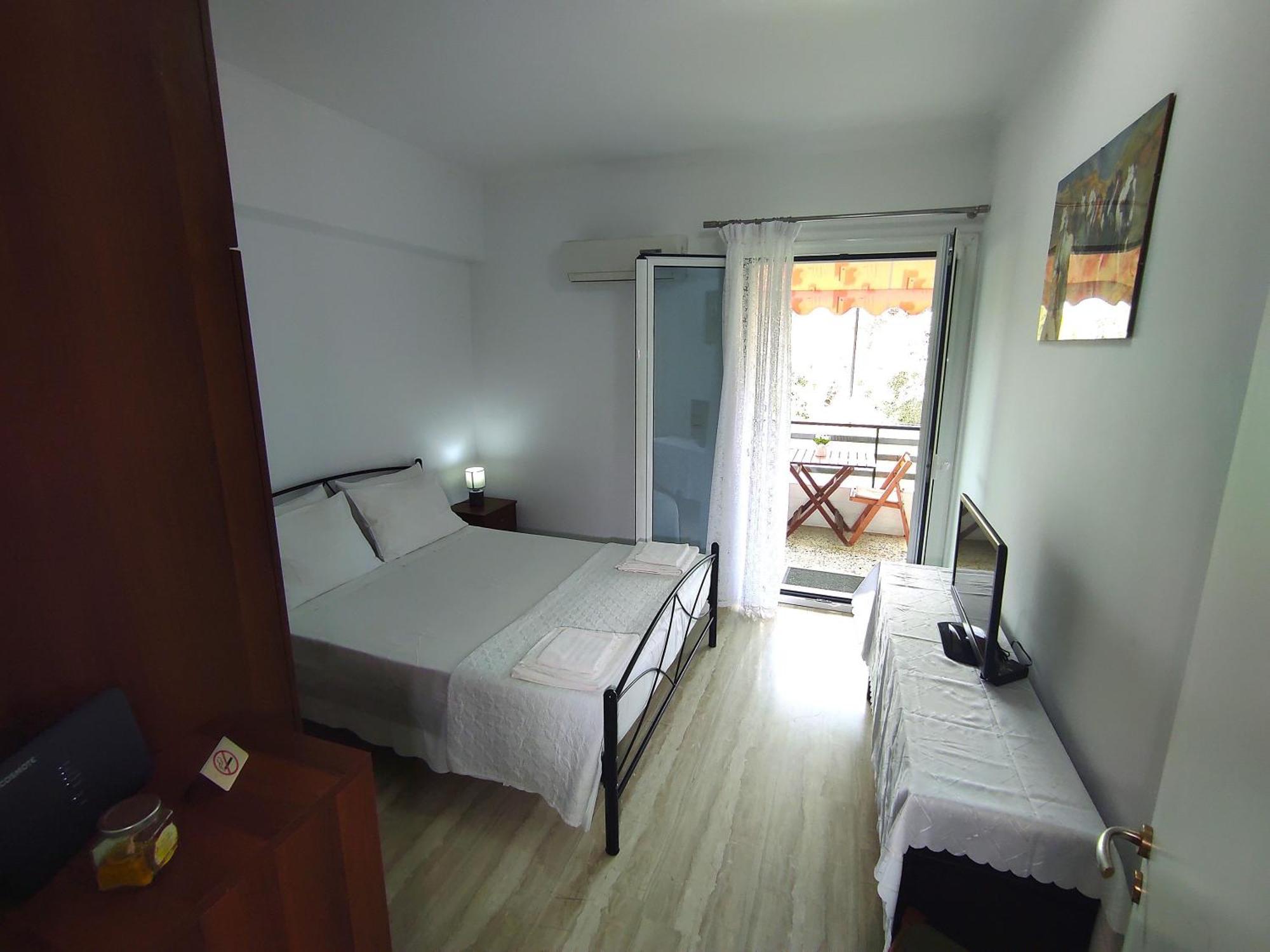 Maria'S House Apartment Perama  Exterior photo